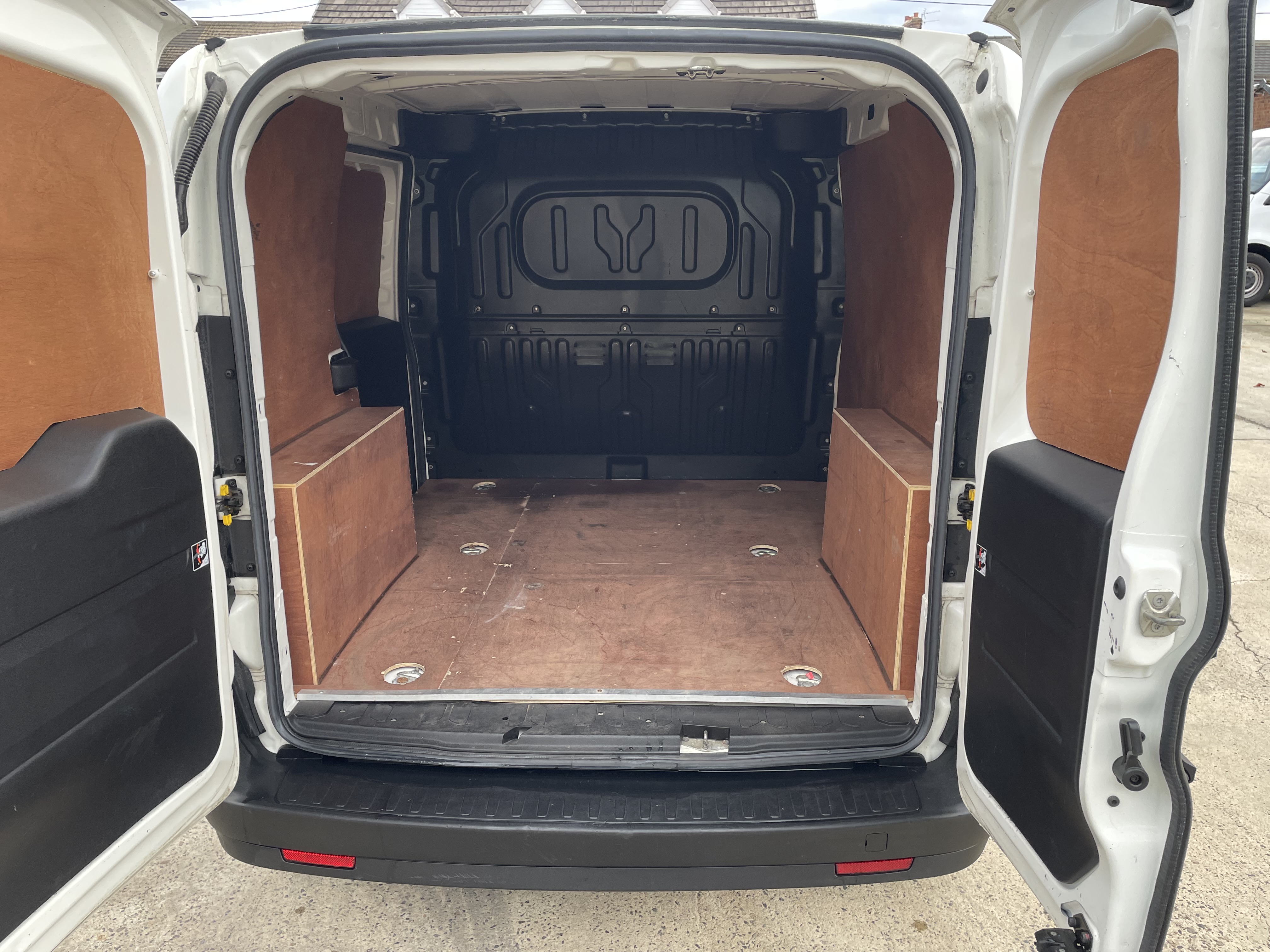 2020 70 FIAT DOBLO PROFESSIONAL VAN ONLY 59000 miles