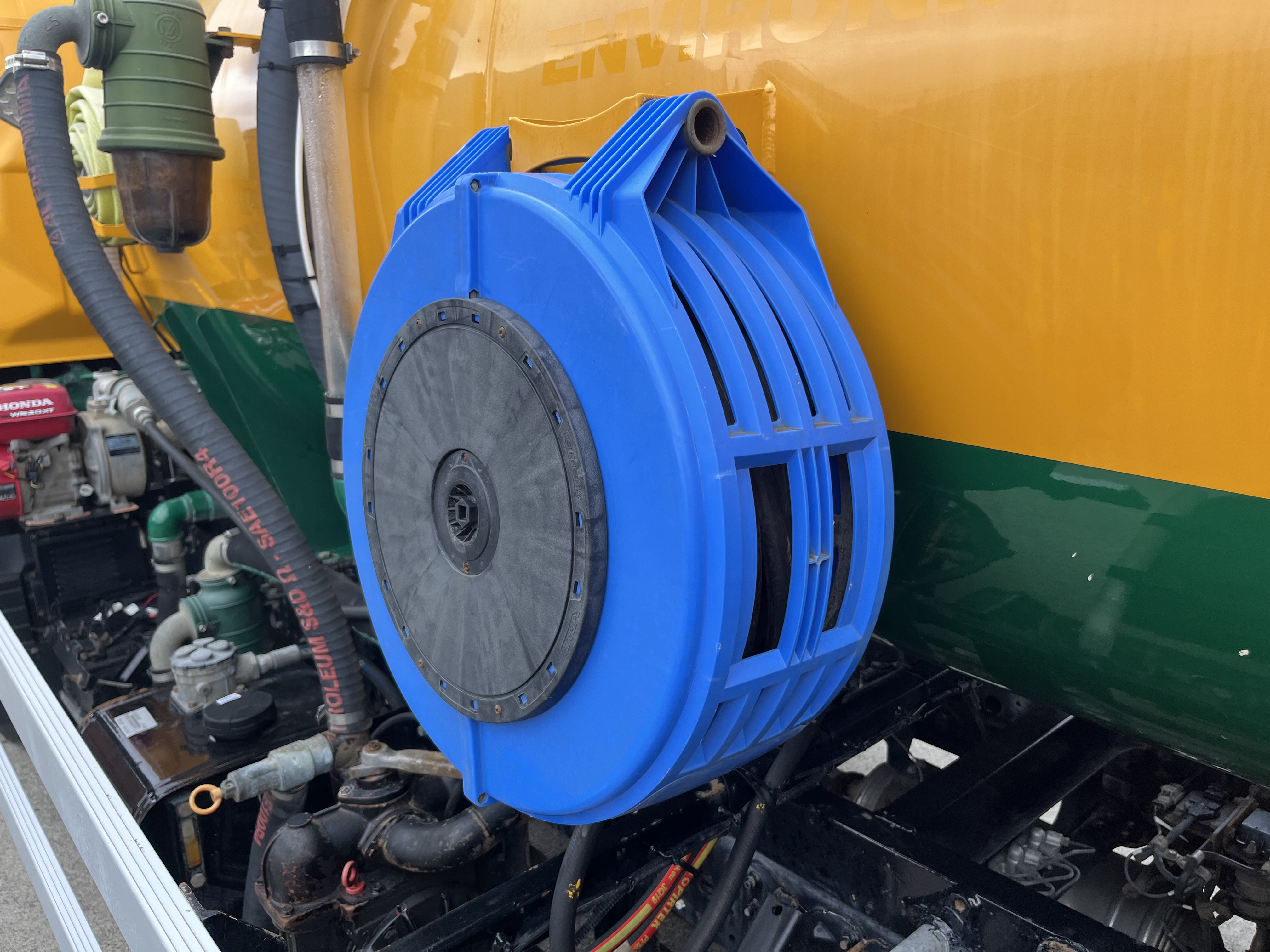 2020 MITSUBISHI CANTER 7C15 VACUUM TANKER 