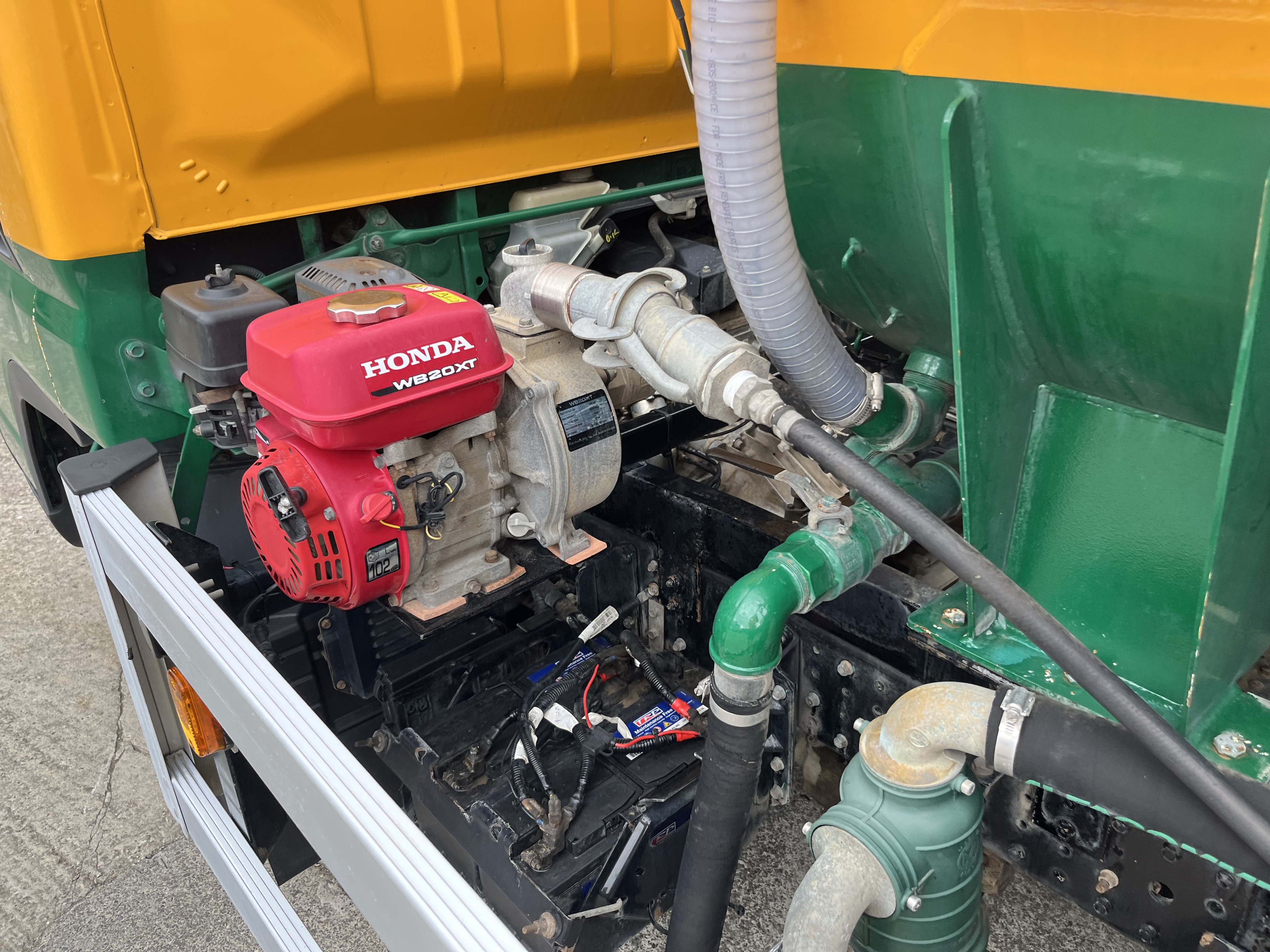 2020 MITSUBISHI CANTER 7C15 VACUUM TANKER 