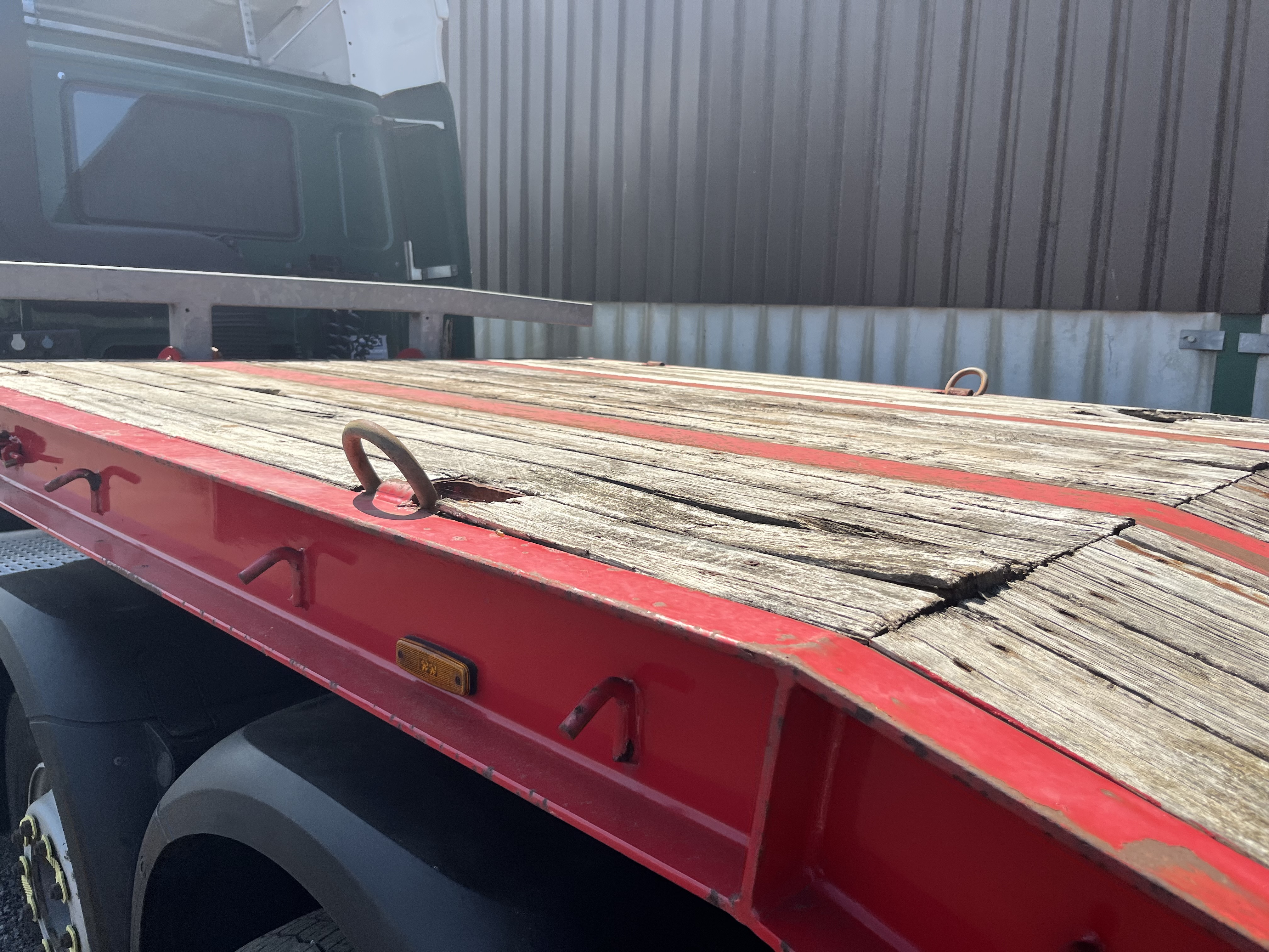 2011 MCERLEAN LOW LOADER TRAILER TRY AXLE