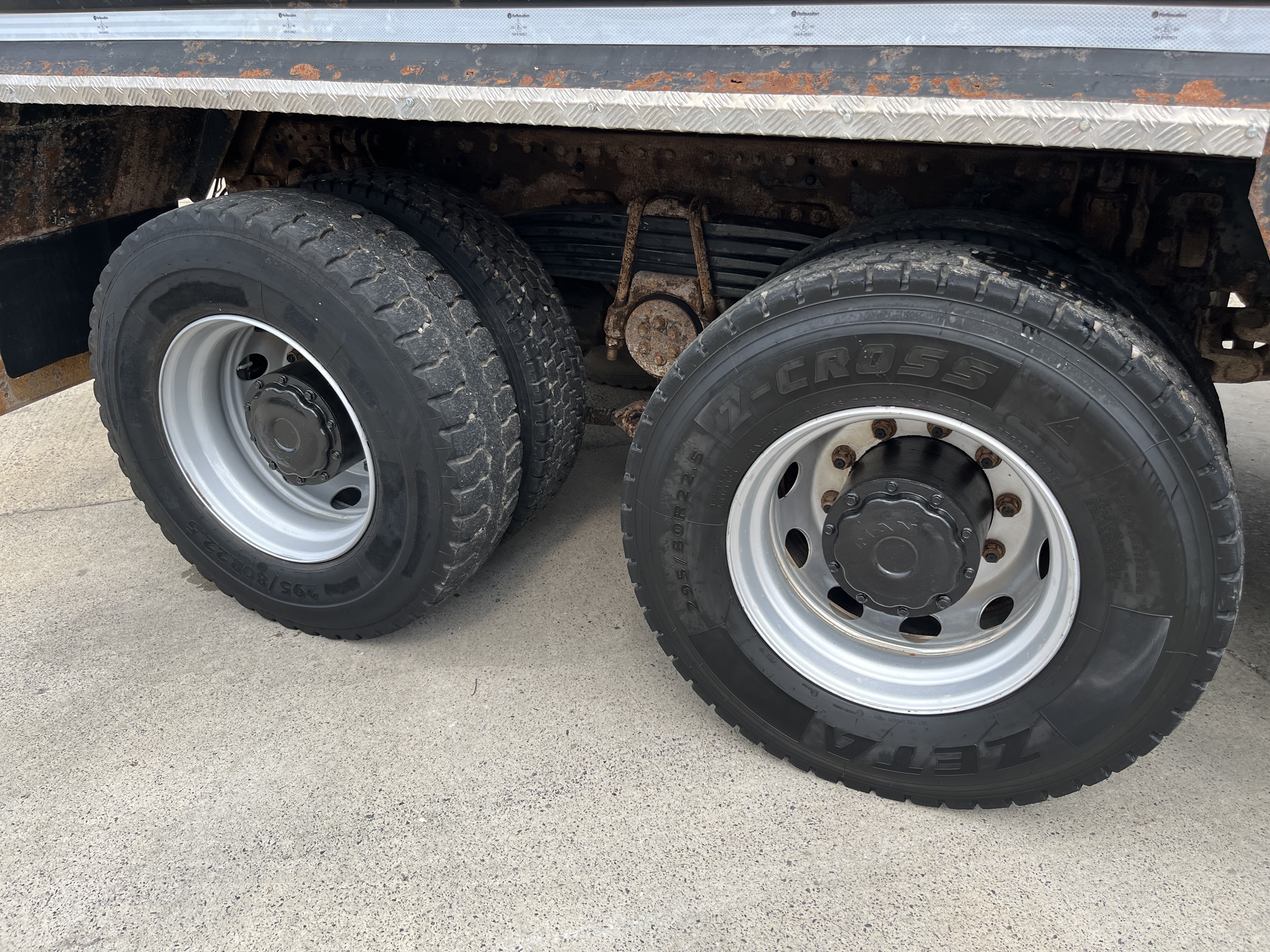 2016 MAN TGS 8x4 TIPPER MANUAL TRANSMISSION 