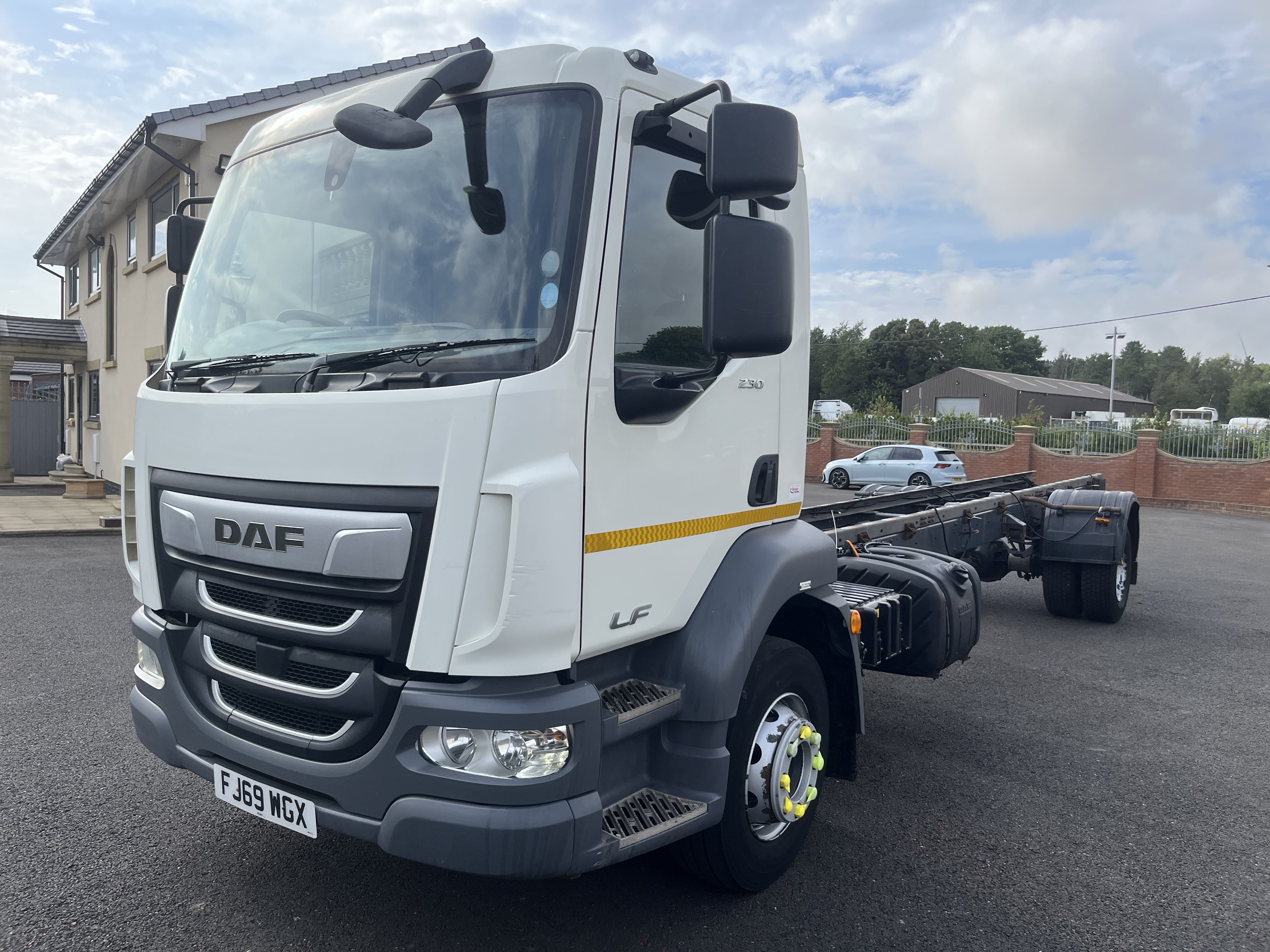 2019 69 DAF LF 55.230 14 ton CHASSIS CAB