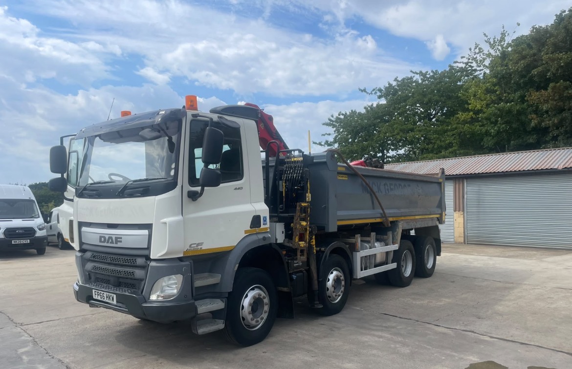 66 DAF CF 85.440 8X4 TIPPER GRAB PALFINGER EPSILON CRANE