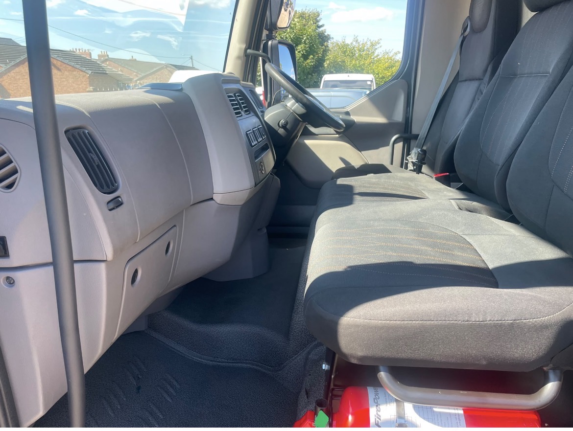 2018 DAF LF 55.220 14 ton chassis cab 