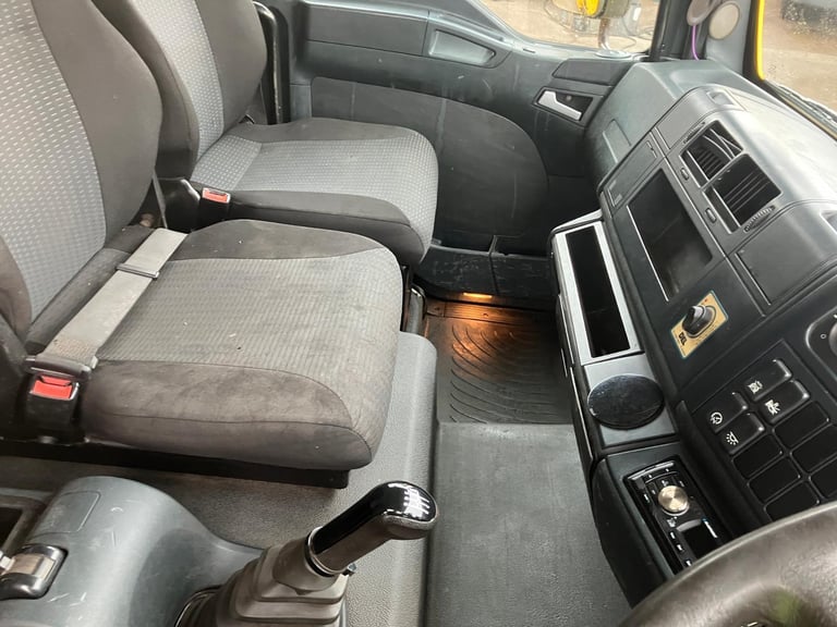 2013 MAN TGL 7.5 ton flatbed truck manual transmission