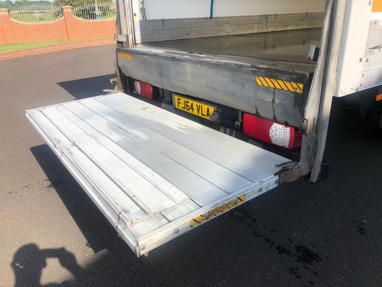 64 DAF LF 45.150 7.5 TON 20 FT BOX WITH TAIL LIFT EURO 6