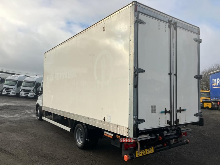 2020 IVECO DAILY 72-180 20ft BOX WITH UNDER FLOOR TAIL LIFT