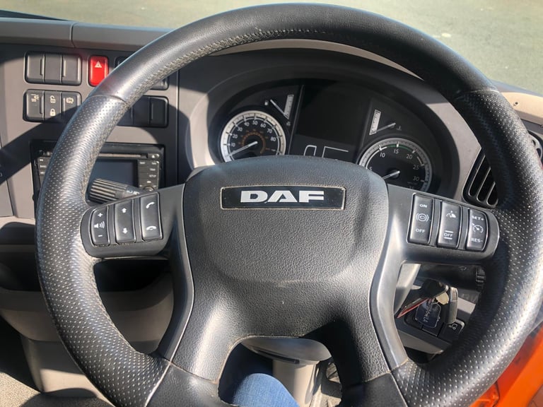 64 DAF LF 45.150 7.5 TON 20 FT BOX WITH TAIL LIFT EURO 6