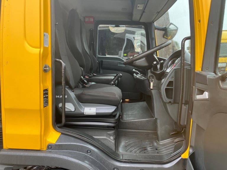 2013 MAN TGL 7.5 ton flatbed truck manual transmission