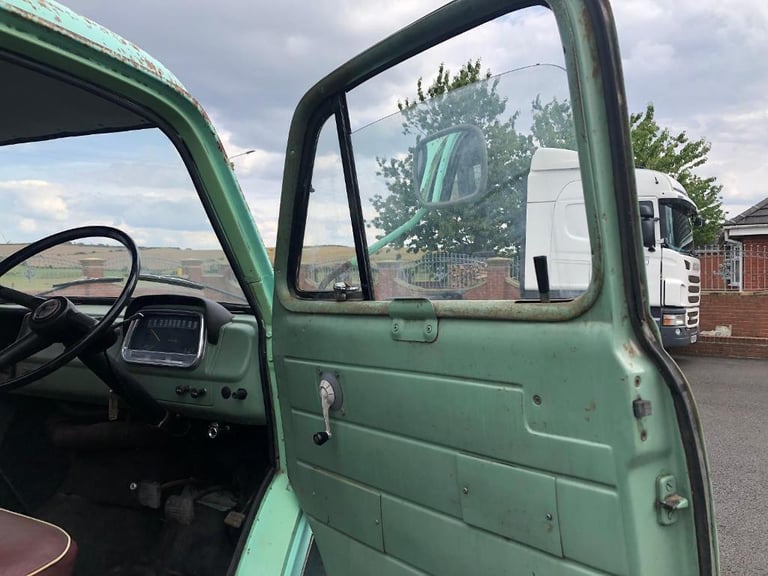 1970 BEDFORD J 4 truck classic truck Bedford j type