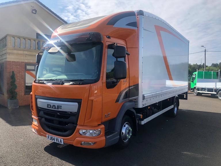 64 DAF LF 45.150 7.5 TON 20 FT BOX WITH TAIL LIFT EURO 6
